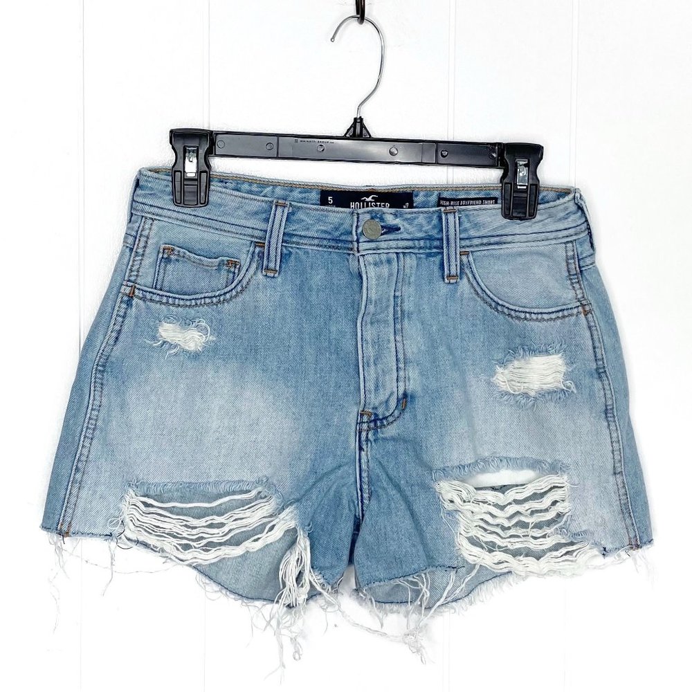 Hollister Distressed High Rise Boyfriend Shorts Size 5 / 27